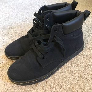 Doc Martens Womens Maelly boot in black